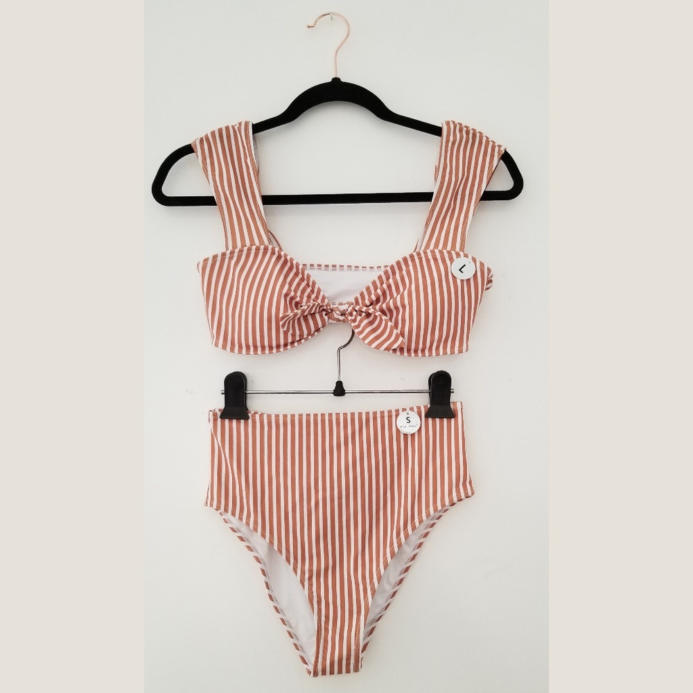 Square Neck Knotted Striped Bikini Top
